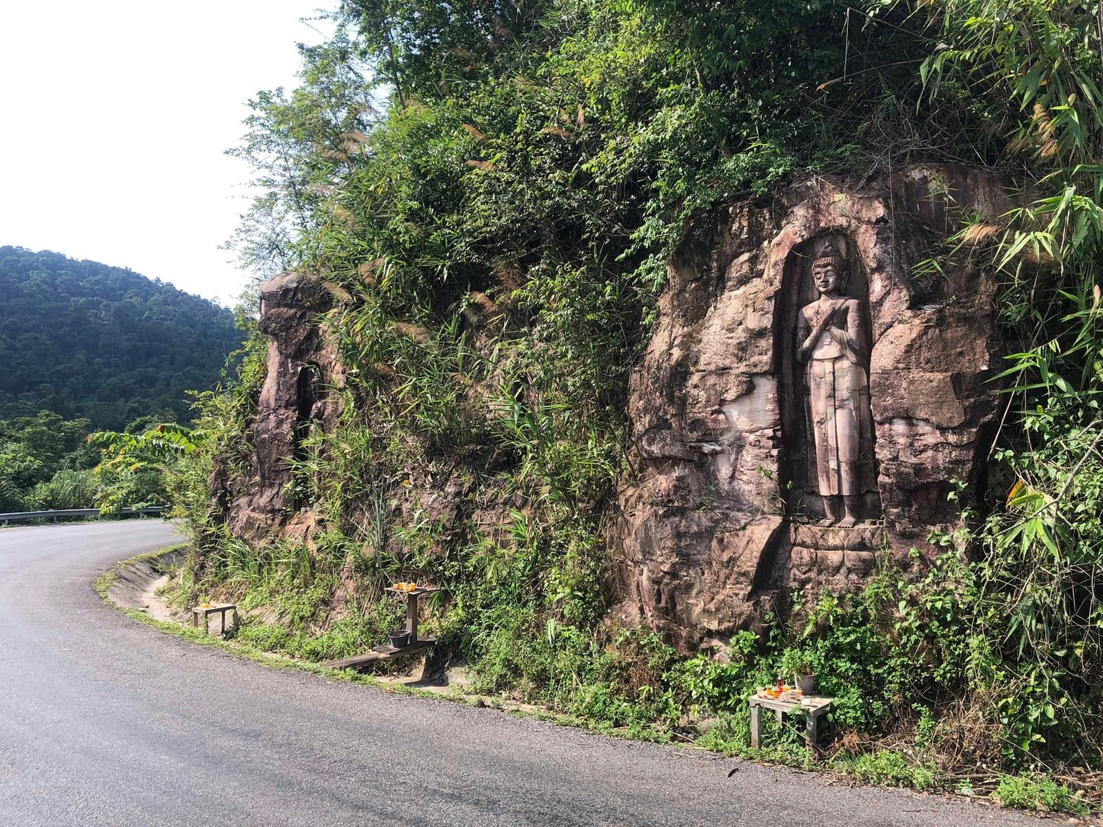 21 Days Explore Northern and Southern Laos By Bike